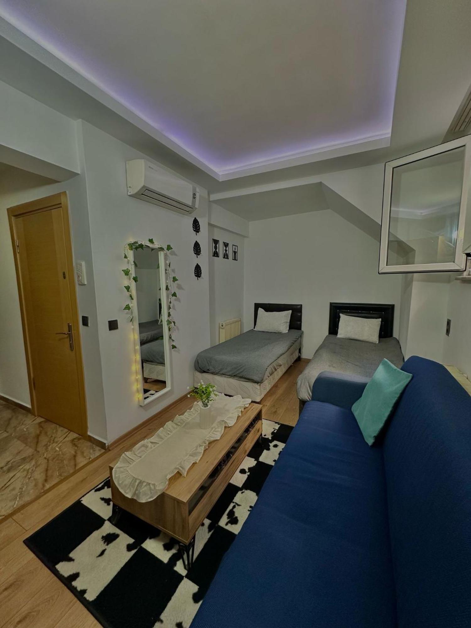Sweet Family House *